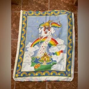 VTG 1983 hallmark Colorful Rainbow Brite baby quilt/ crib blanket